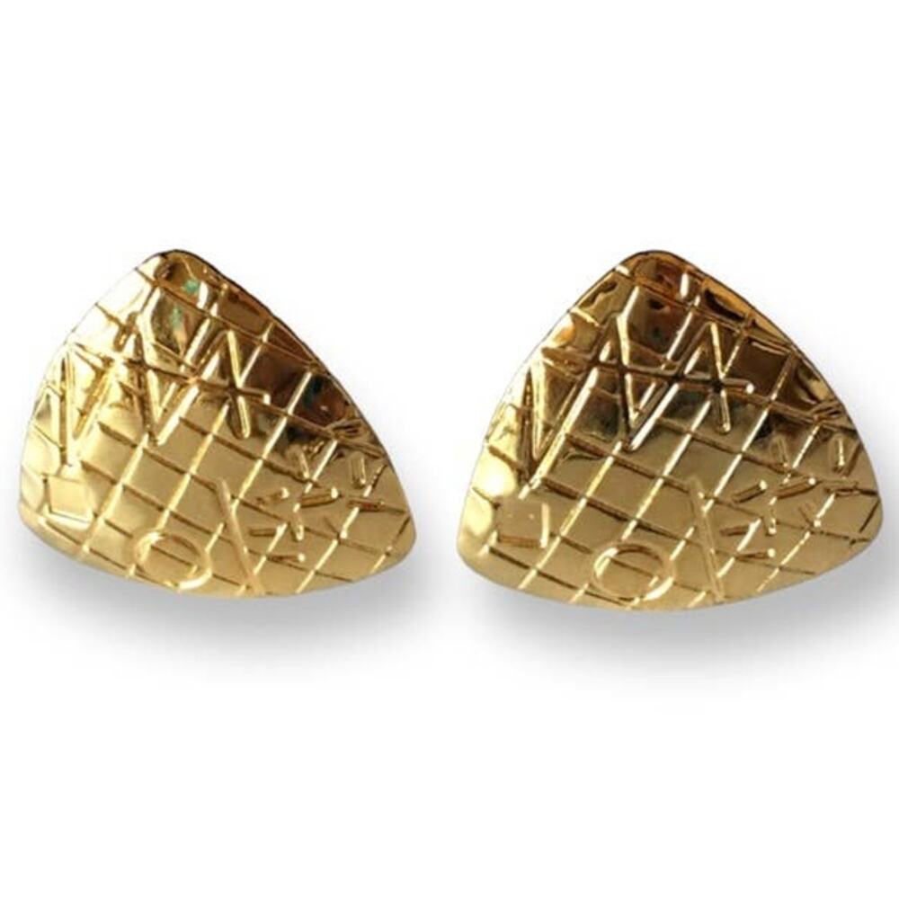 Abstract design triangle bright gold tone clip on earrings